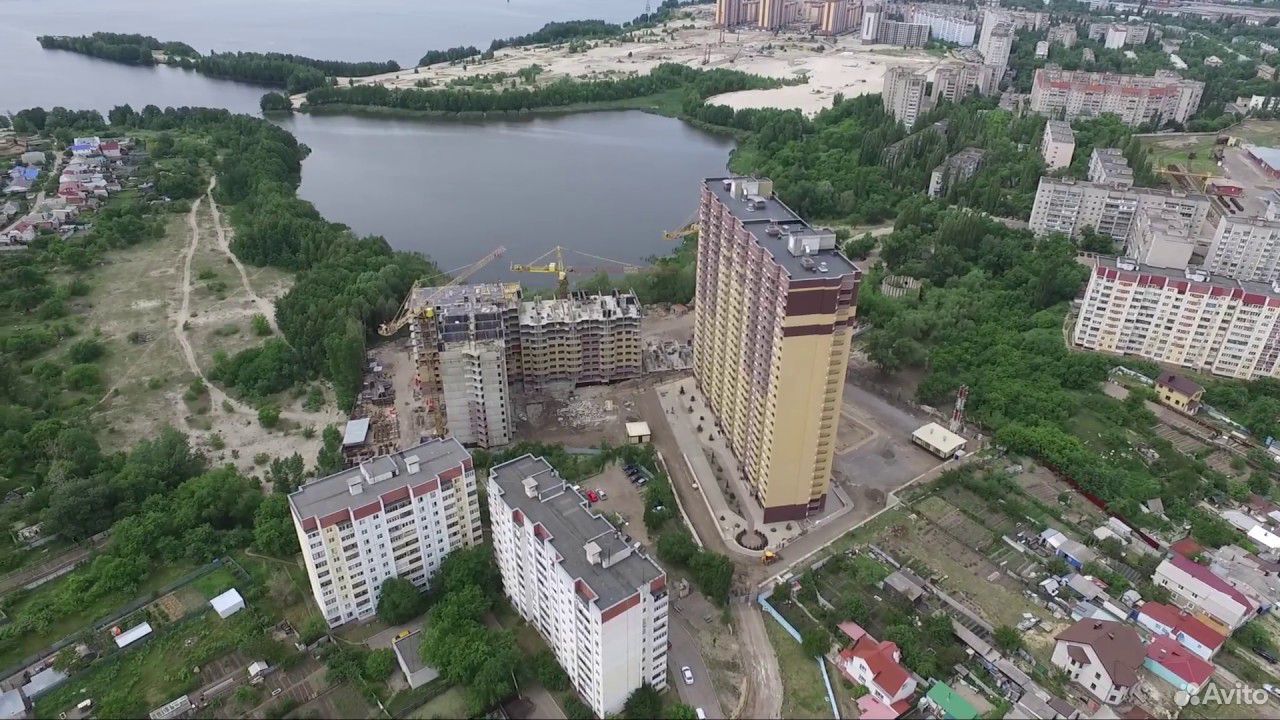 Берег воронеж. Жилой комплекс берег Воронеж. ЖК В Воронеже левый берег. Берег на Суворова Воронеж. ЖК Суворов Воронеж.