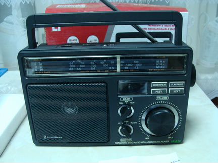 LuxeBass LB-A16 Радиоприемник с MP3 плеером