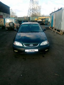 Toyota Avensis 1.6 МТ, 2001, седан