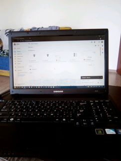 Ноутбук SAMSUNG R519