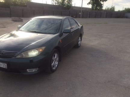 Toyota Camry 2.4 МТ, 2006, седан