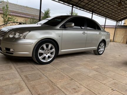 Toyota Avensis 2.0 AT, 2004, седан