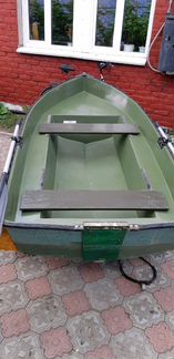 Лодка стеклопластиковая моторно-гребневая Омь 32