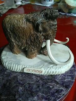 Якутский сувенир - фигурка мамонта изготовленная и