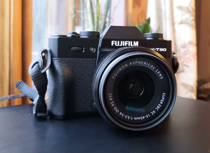 Fujifilm X-T30 Kit 15-45mm на гарантии в идеале