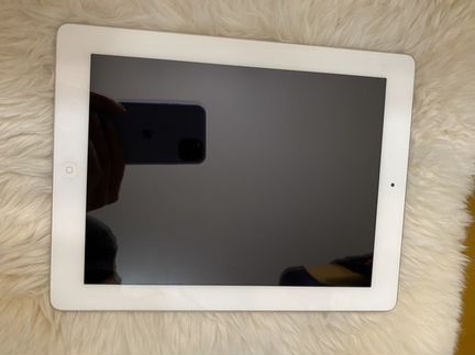 iPad 4 ; wi-fi+ cellular32 GD