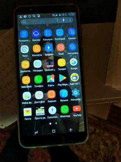 Телефон Samsung A9