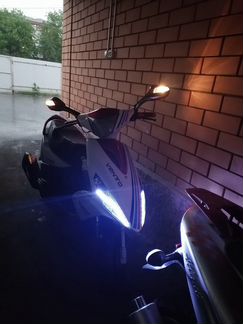 Скутер Vento Corsa