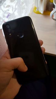 Телефон Xiaomi Redmi 7