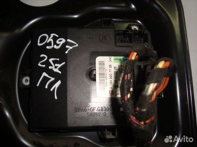 Блок управления дверью W251 M113 A1648207726