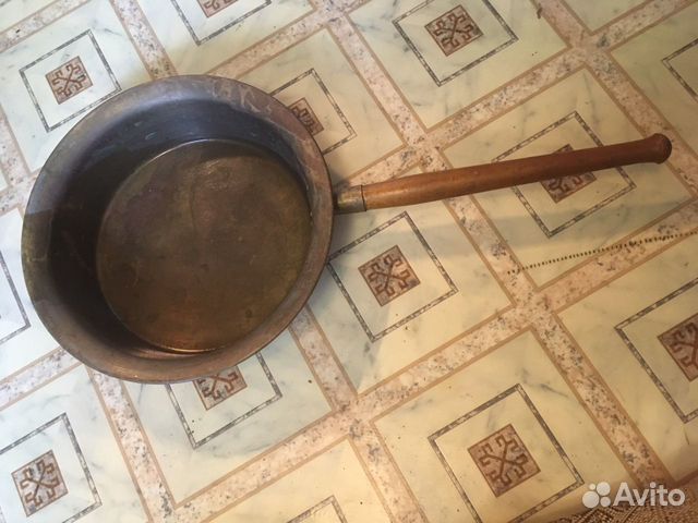 Старинный медный таз для варки варенья