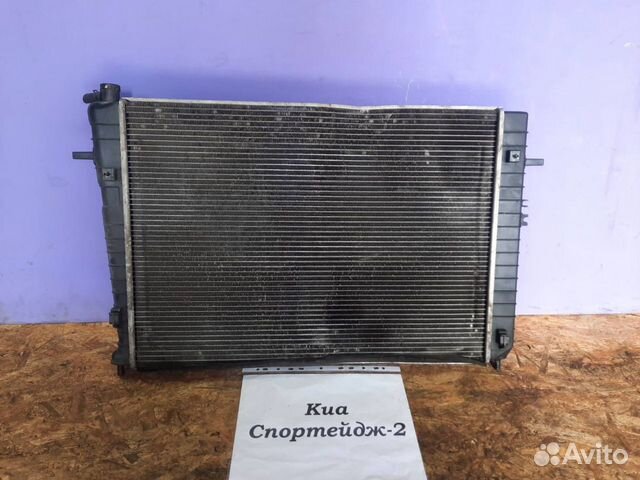 Радиатор основной 2.0л диз. Kia Sportage 2, 2006г