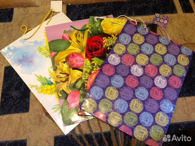 Пакеты подарочные бумажные большие