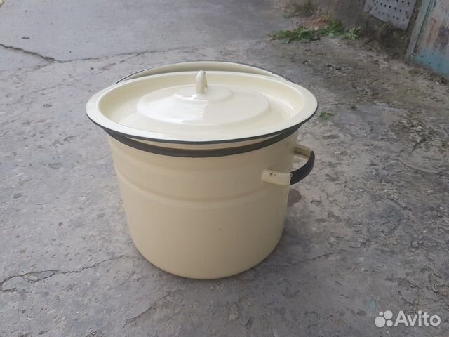 Продам кастрюлю 27 литров(эмалированную)