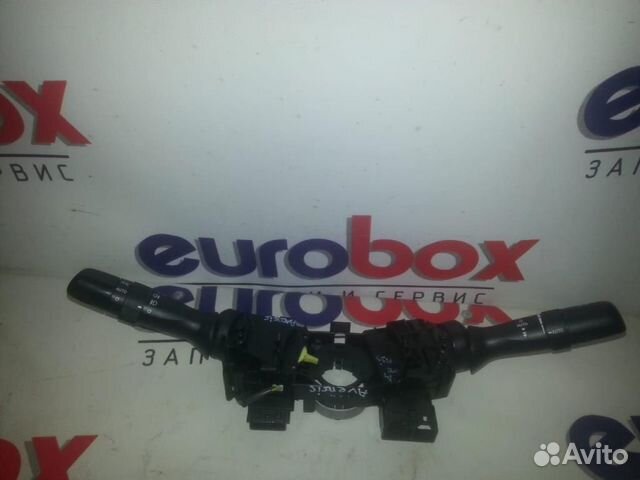 Переключатель стеклоочистителей Toyota Avensis II