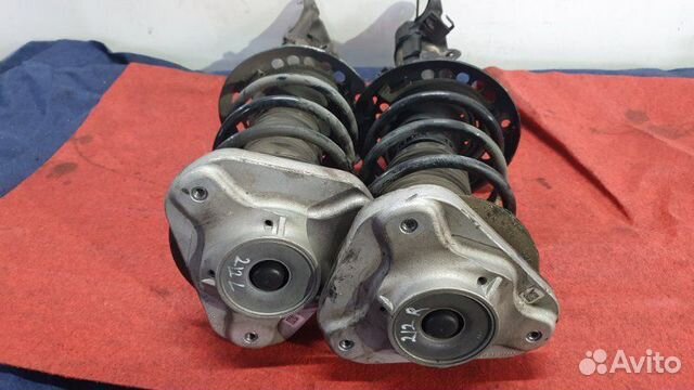 Амортизатор передний Mercedes-Benz E-Classe W212