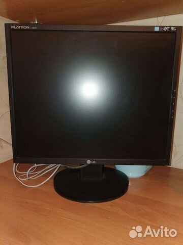 Монитор LG