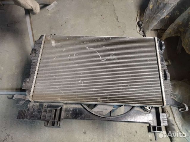 Радиатор охлаждения двигателя Renault Duster M/T д
