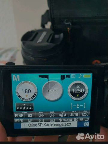 Зеркальный фотоаппарат nikon D5200+аксессуары