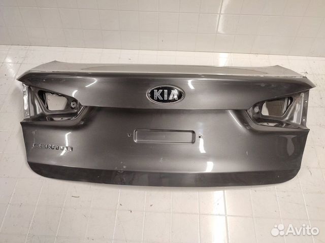 Крышка багажника задняя Kia Cerato 3 Рестайлинг YD