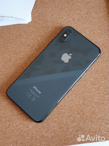 Apple iPhone X 256GB (серый космос)