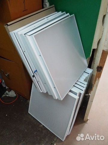 Продам светодиодные светильники армстрон нерабочие