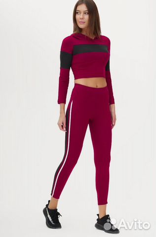 Костюм для фитнеса новый женский