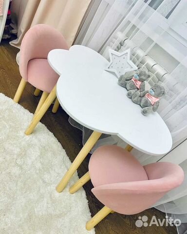 Детский стол и стул
