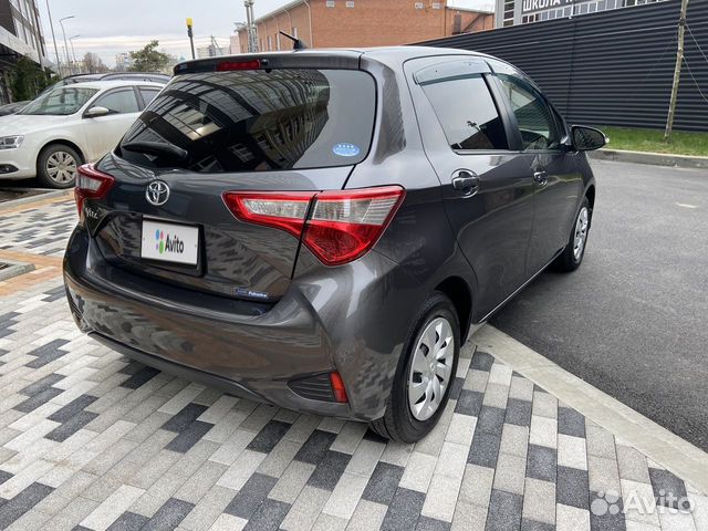 Toyota Vitz 1.0 CVT, 2017, 74 000 км