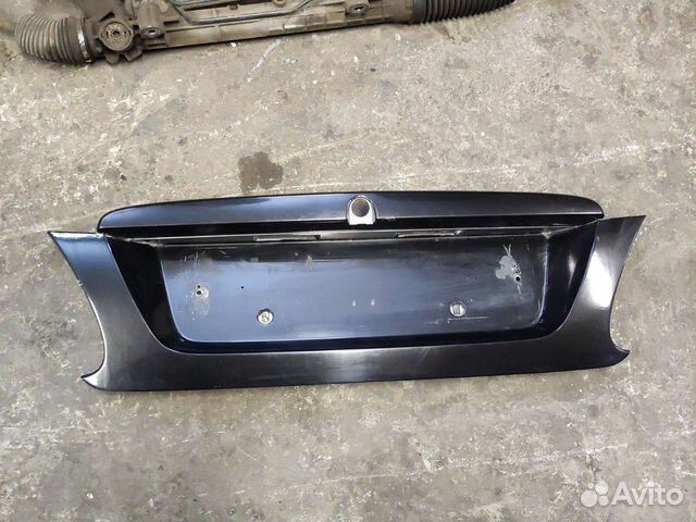 Накладка крышки багажника Nissan Almera N16