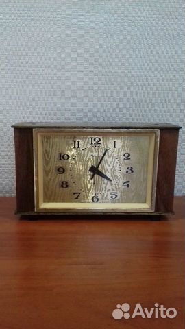 Часы настольные молния СССР