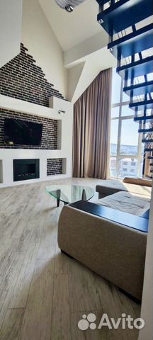 

3-к. квартира, 103 м², 4/5 эт.