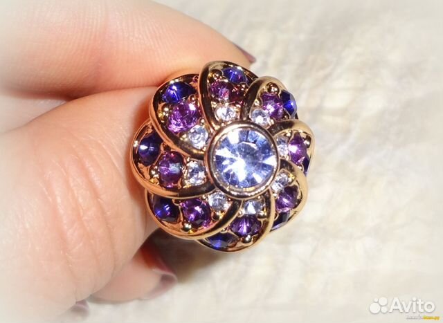 Кольцо avon (Эйвон) 