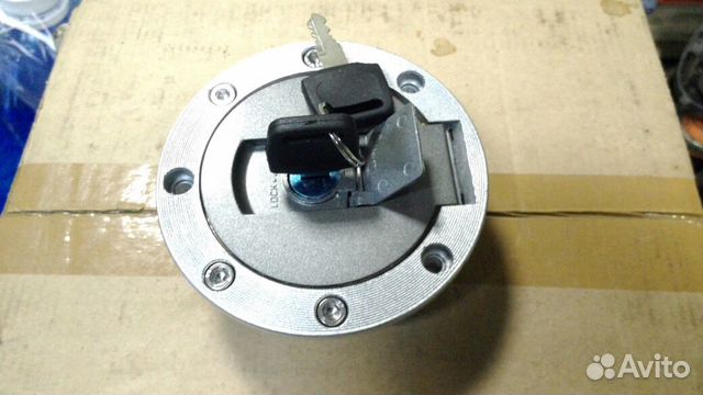 Крышка бензобака новая