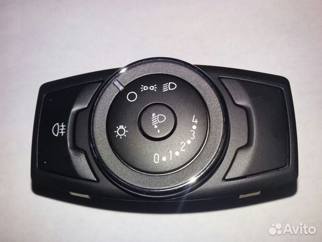 Блок управления светом Ford Focus 3 Блок управления светом Ford Focus 3