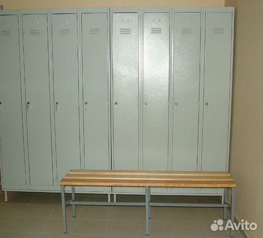 Шкаф из металла для дома и дачи