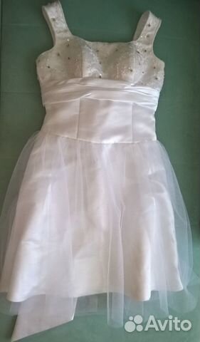 Новое короткое свадебное платье Новое короткое свадебное платье