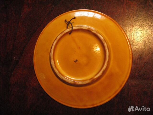 Тарелка птицы, вазочка СССР и пробка гдр Тарелка птицы, вазочка СССР и пробка гдр