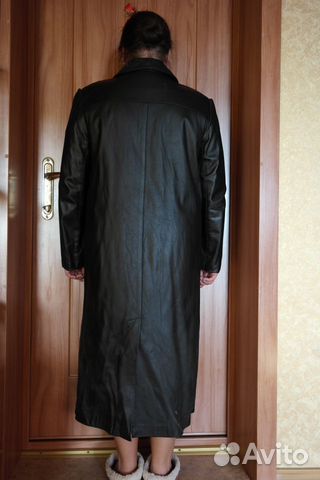 Кожаный плащ женский