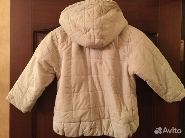 Куртка демисезонная на девочку 3-5 лет Куртка демисезонная на девочку 3-5 лет