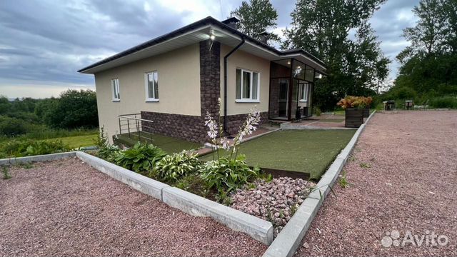 

Коттедж 350 м² на участке 20 сот.
