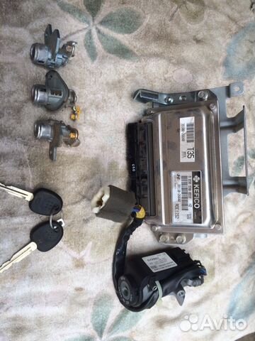 Комплект замков и ключей хундай акцент