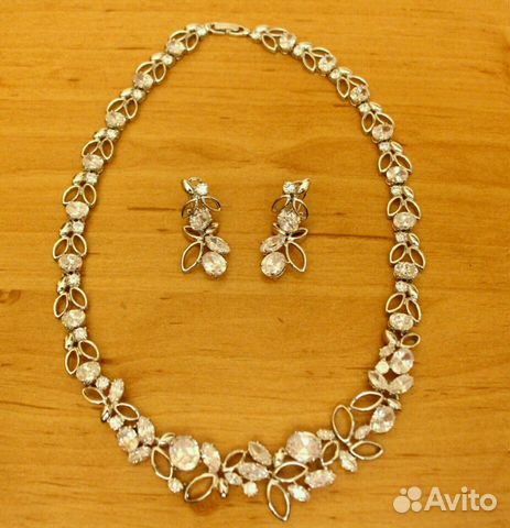 Колье и серьги для свадьбы Swarovski Колье и серьги для свадьбы Swarovski