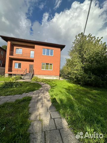 

9-к. коттедж, 330 м²