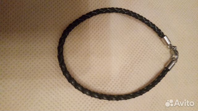 Новый браслет кожа-серебреная застежка Новый браслет кожа-серебреная застежка