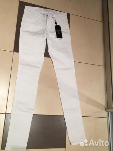 Джинсы Guess