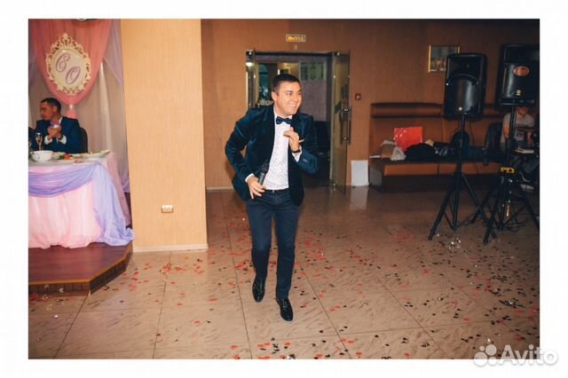 Ведущий на свадьбу 25000 на 6ч + DJ с аппаратурой Ведущий на свадьбу 25000 на 6ч + DJ с аппаратурой