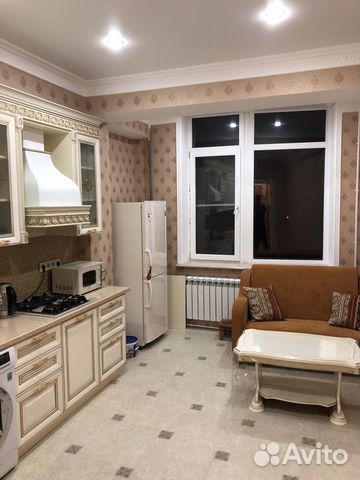 1-к квартира, 60 м², 3/10 эт.