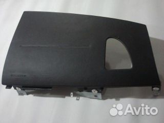 Накладка в торпеду для Nissan Tiida Накладка в торпеду для Nissan Tiida