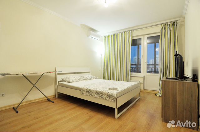 1-к квартира, 44 м², 4/22 эт. 1-к квартира, 44 м², 4/22 эт.